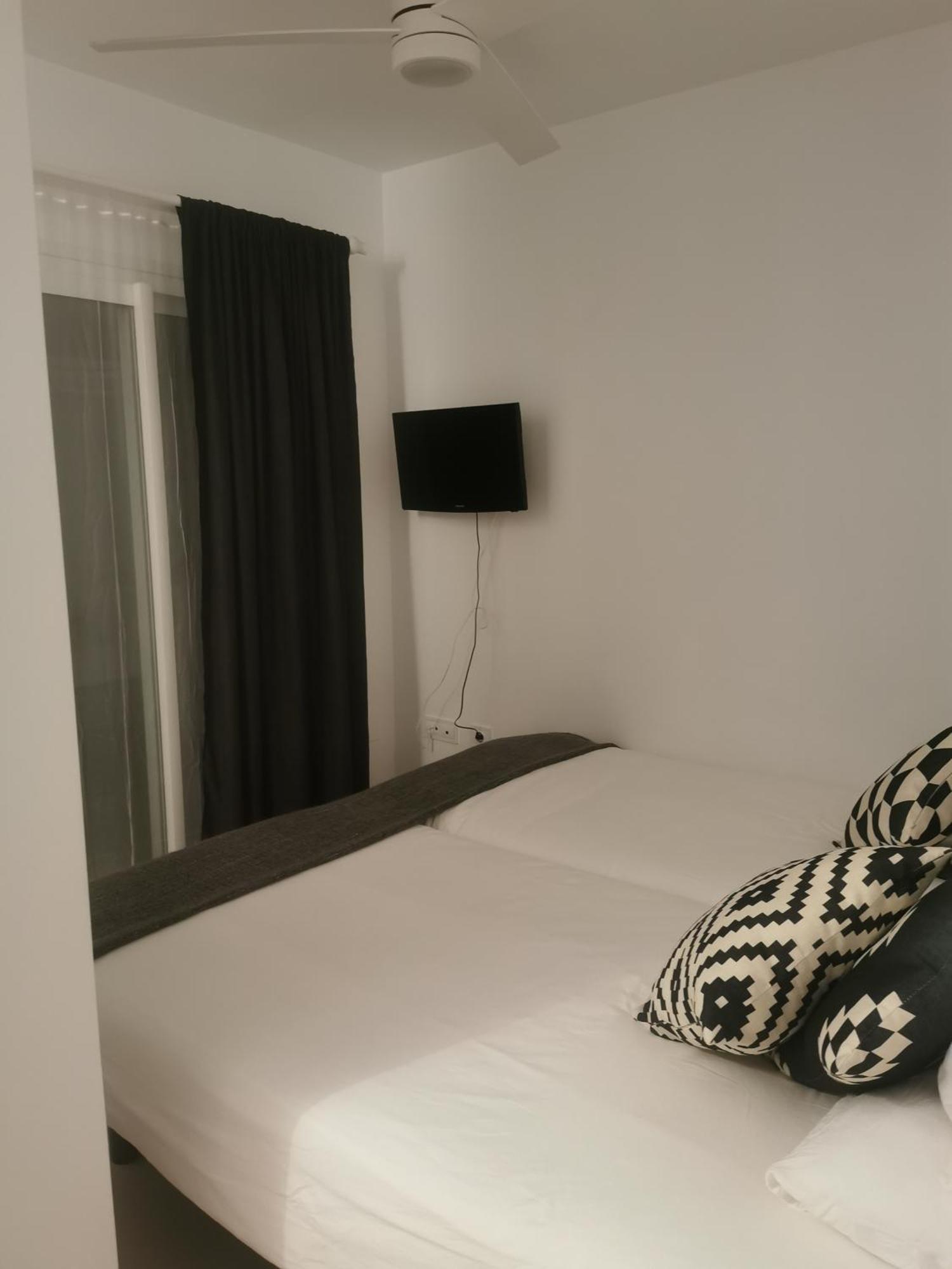 Beach Room Calasol La Cala Del Moral Екстер'єр фото